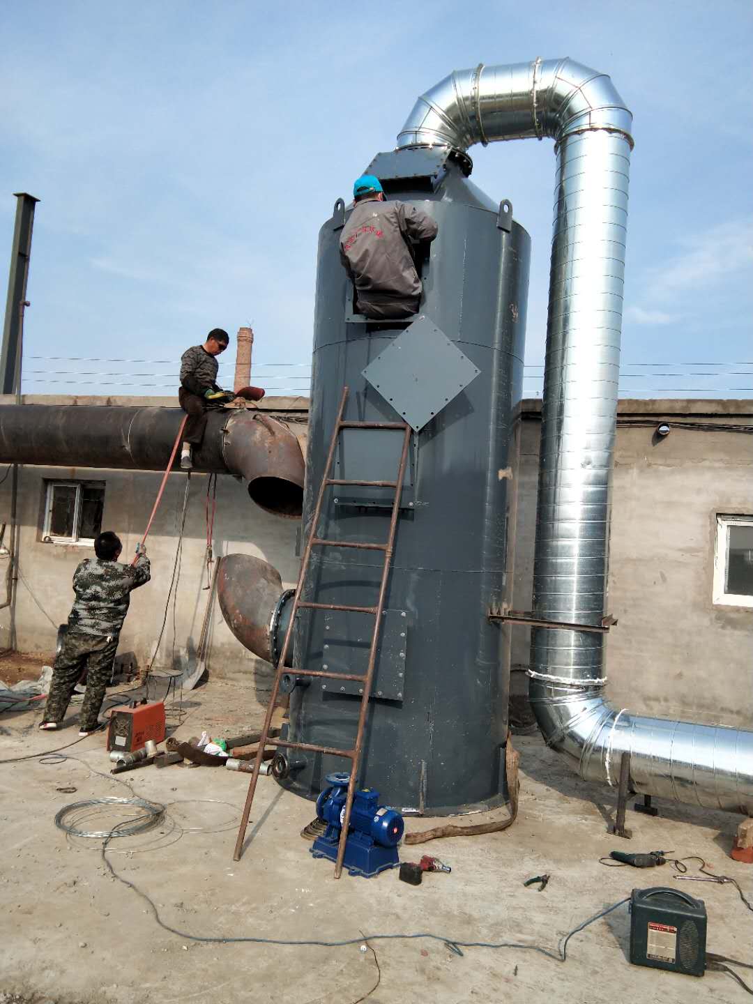 五金廠廢氣噴淋有用嗎？堿式噴淋塔怎么樣