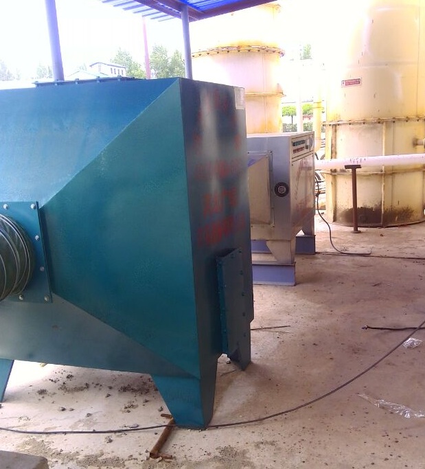 活性炭吸附噴涂廢氣處理設備