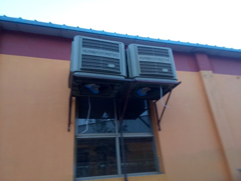 車(chē)間降溫什么情況下要用管道局部崗位送風(fēng)