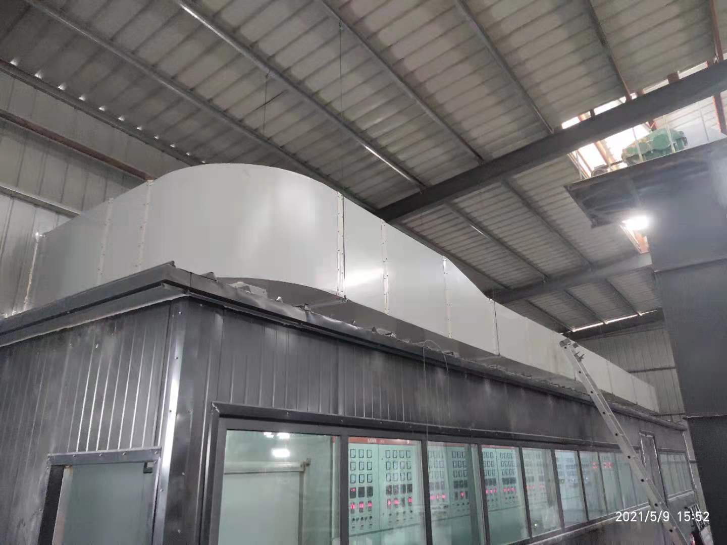 2000平米車(chē)間降溫設(shè)備車(chē)間快速降溫方法高溫車(chē)間降溫方案工廠降溫設(shè)計(jì)方案車(chē)間降溫通風(fēng)設(shè)計(jì)方案工業(yè)降溫的方法有哪些